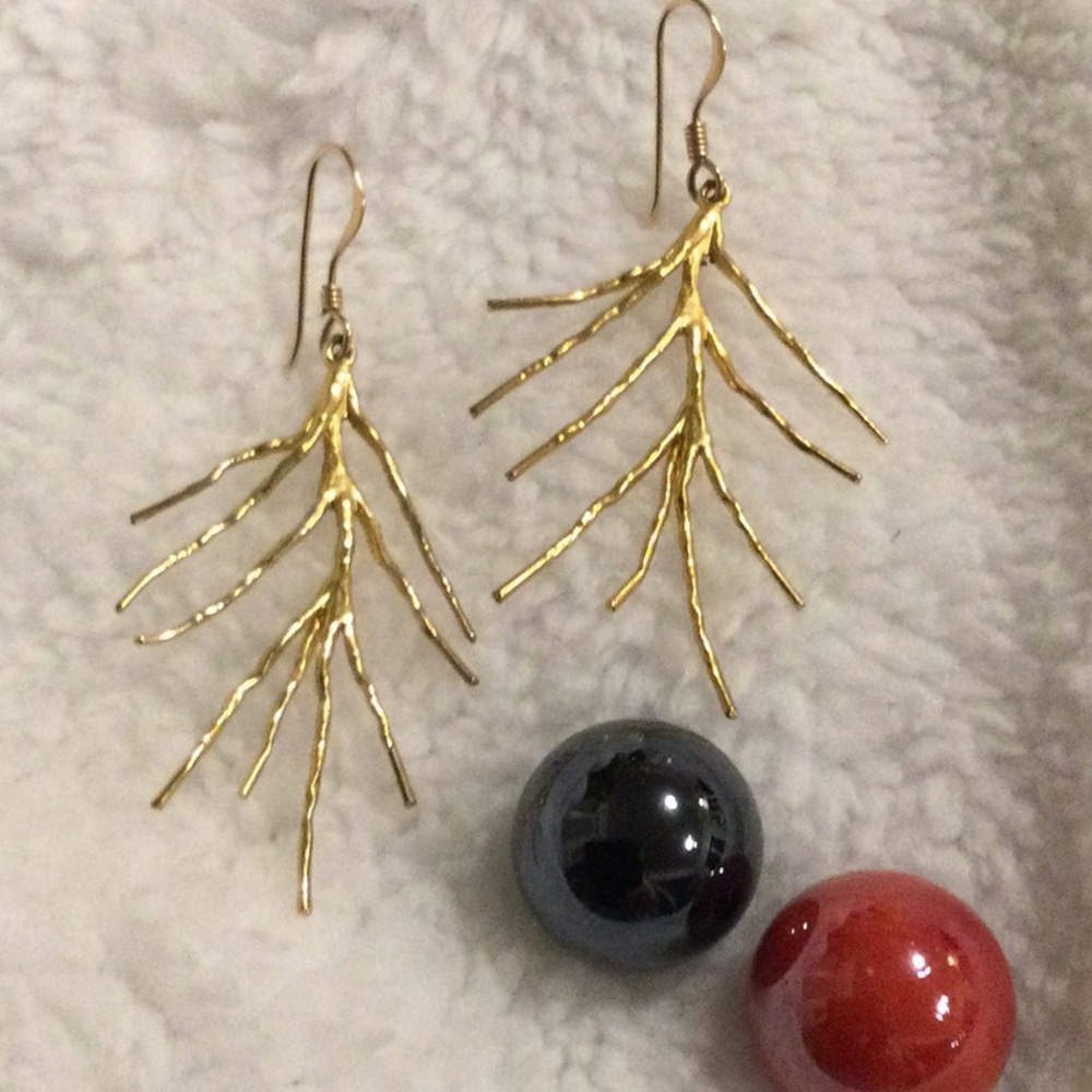 14k GF TWIG Dangle Earrings😎